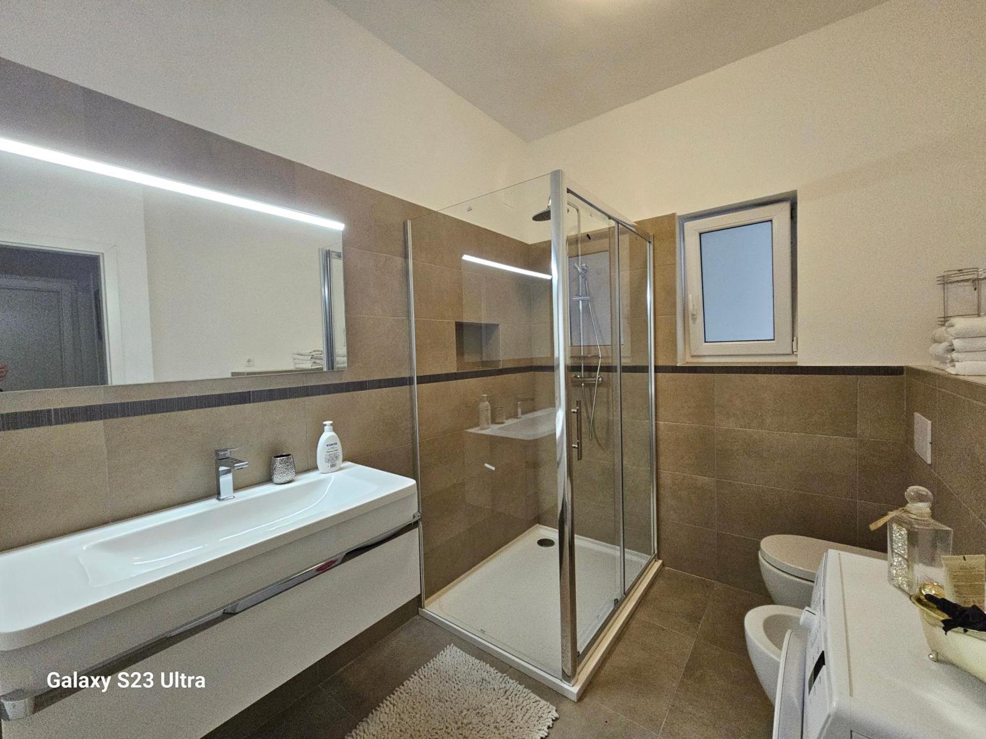 Apartmani Dianna คาชเตลา ภายนอก รูปภาพ