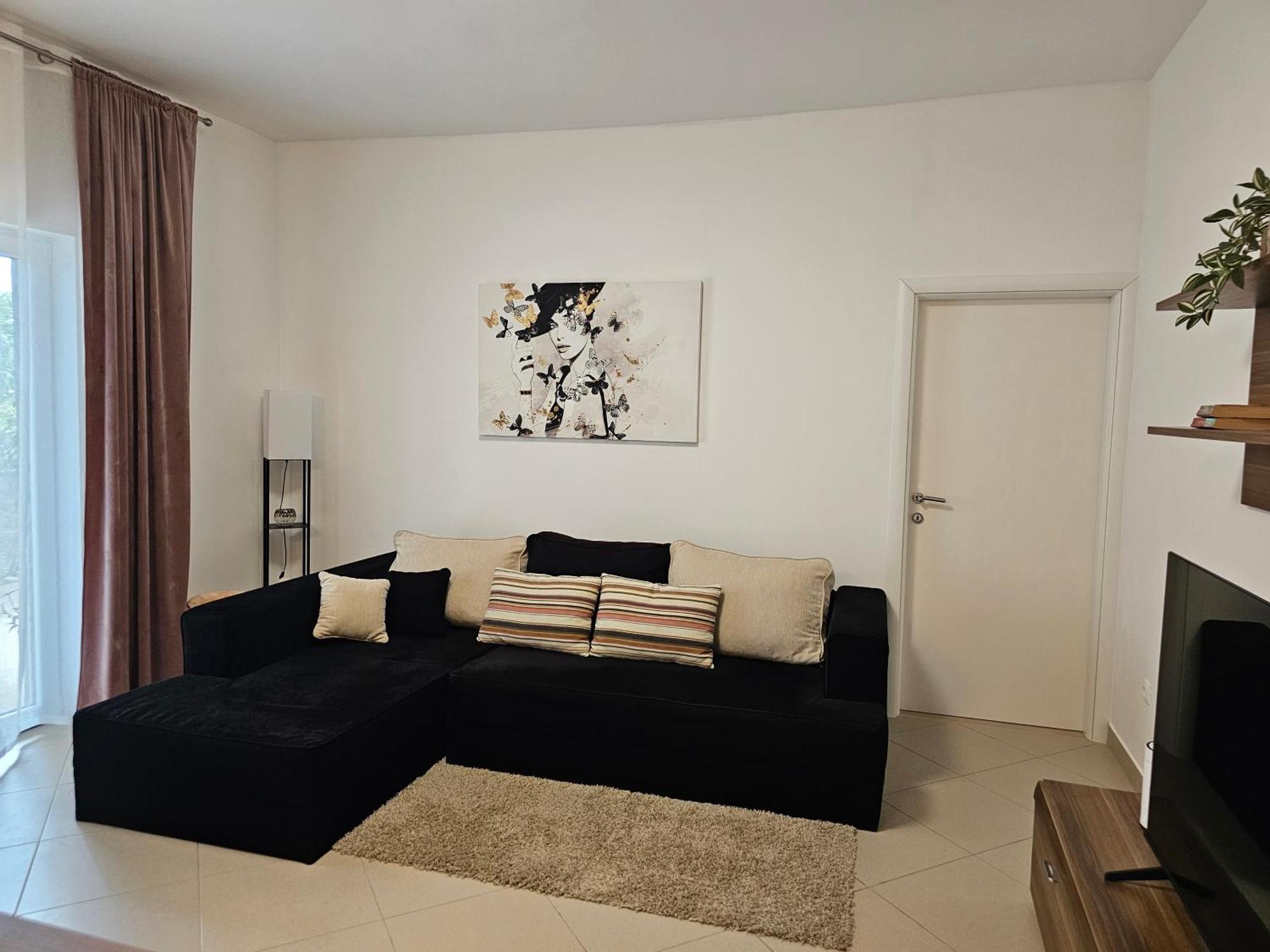 Apartmani Dianna คาชเตลา ภายนอก รูปภาพ